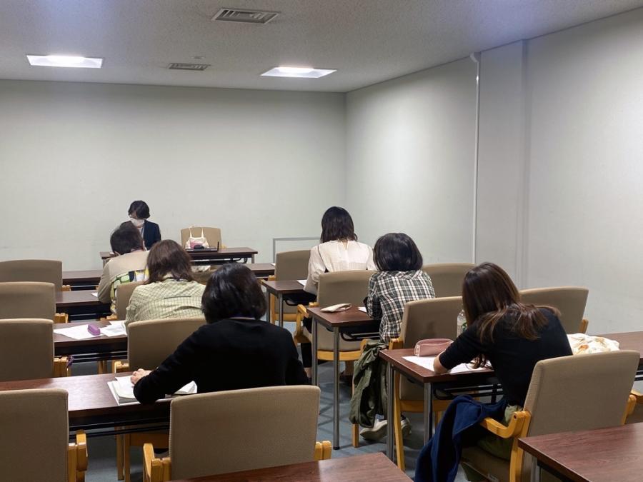 ヤングケアラー研修の様子