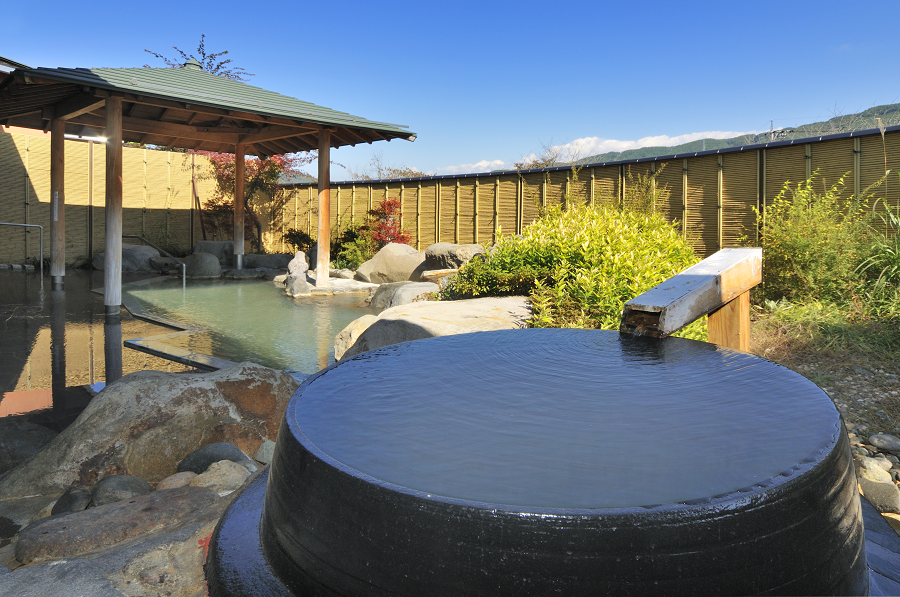 長門温泉（羽釜風呂）