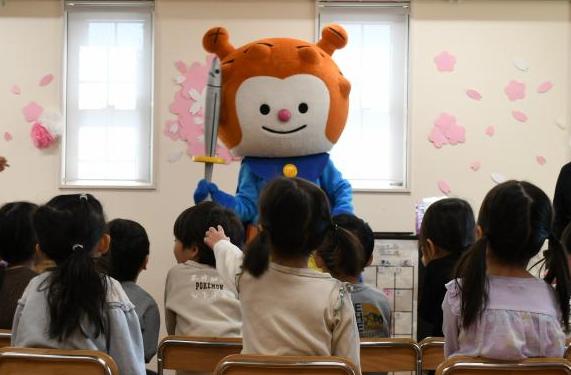 保育園でのホヤぼーや