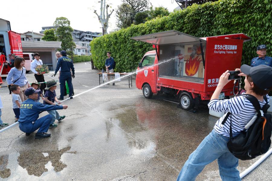 R8まちかど防災車