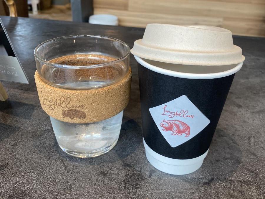 エコな素材を使った容器の写真