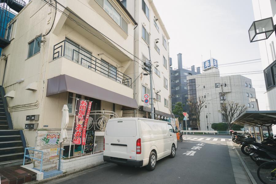 商店街とお店の様子