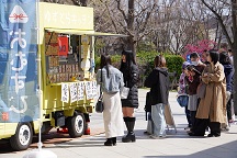 キッチンカー2