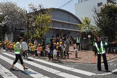 「みまもり隊」活動の様子の写真