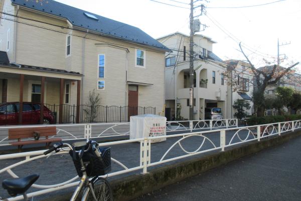 No45九品仏川緑道上の写真