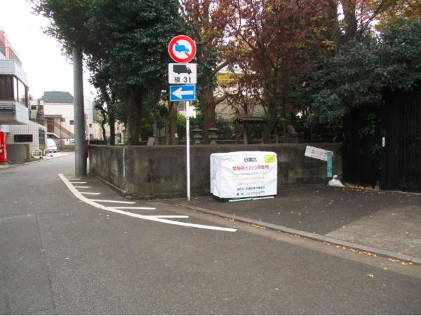 No57高木神社横の写真