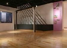 竪穴住居モデルの写真