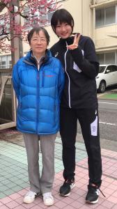奥山選手と高木先生の2ショット写真
