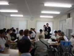 懇談会の様子（1）の写真