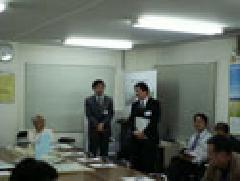 懇談会の様子（1）の写真