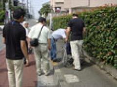 点検まち歩きの様子（1）の写真