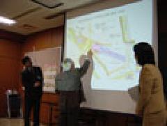 懇談会の様子（2）の写真