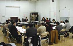 懇談会の様子の写真