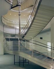 らせん階段2階の写真