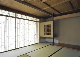 しじゅうからの間(室内)