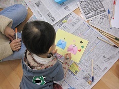 工作を楽しむ子ども