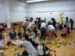 乳幼児クラブ活動の写真