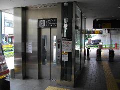 エレベーターの整備の写真