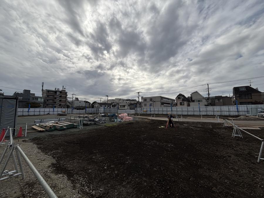 向原小建替えの様子(R7.11)その1